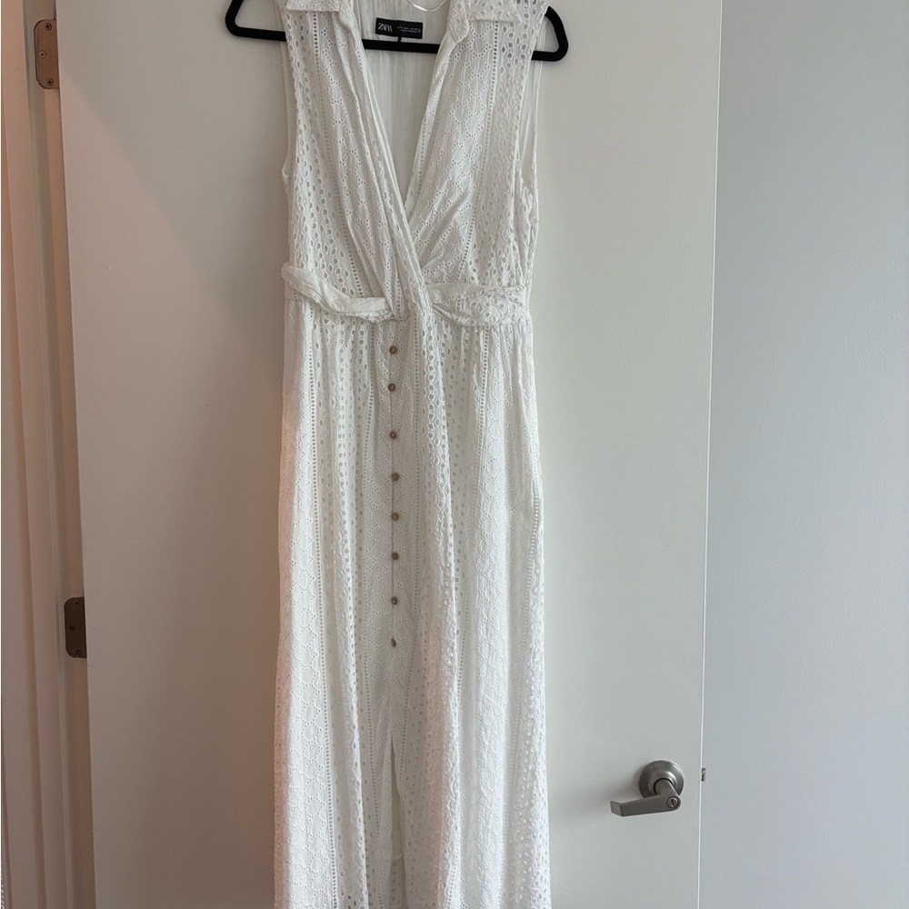 Zara White Plunge Neck Sleeveless Maxi Dress
